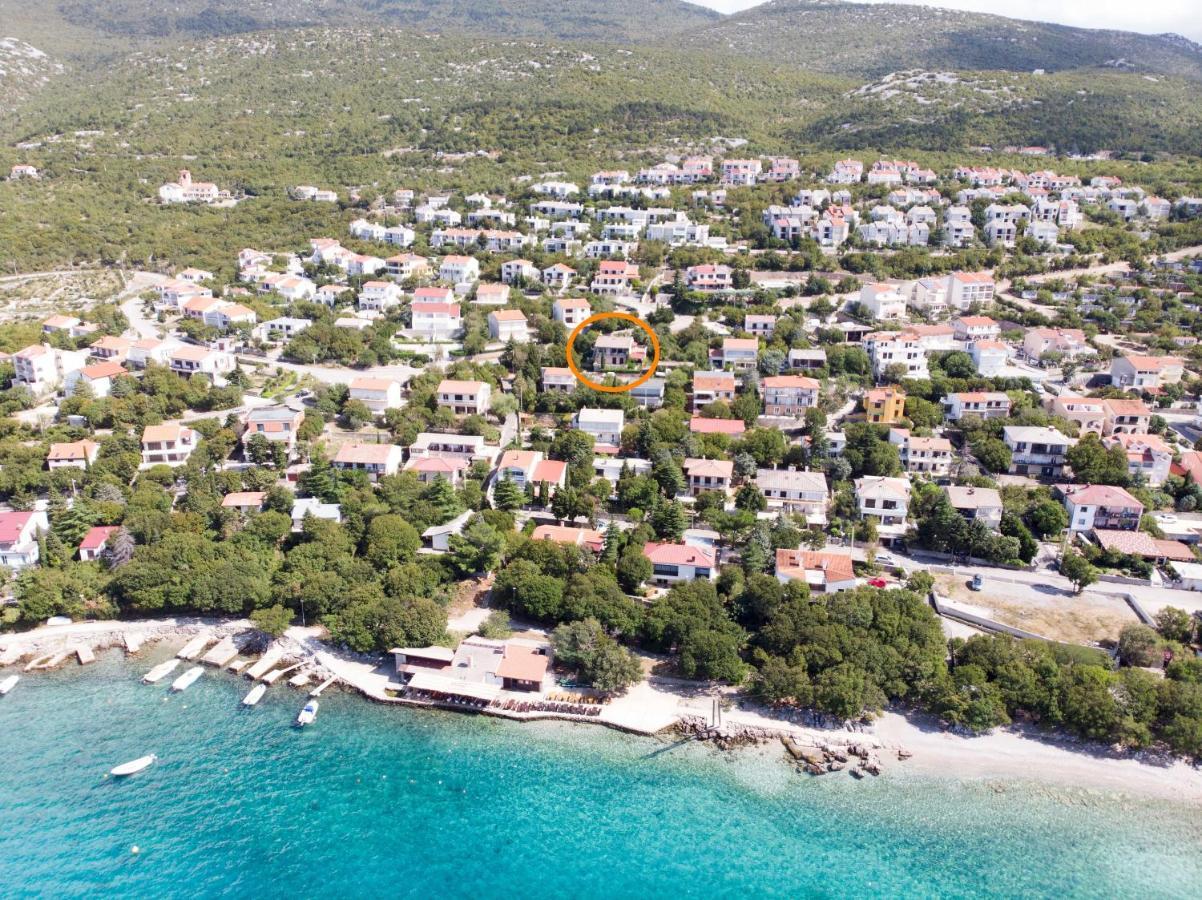 Apartments And Room Luka 克罗诺维察 外观 照片